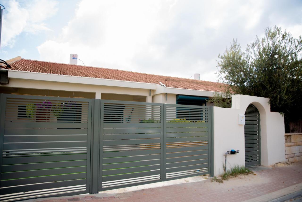אבנון - אירוח מדברי Ferienhaus Jerocham